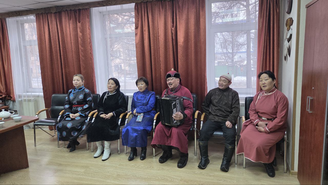 Ветеран СВО Сайын-Белек Сандак стал победителем республиканского турнира по игре «Кажык» Ветеран СВО Сайын-Белек Сандак стал победителем республиканского турнира по игре «Кажык»