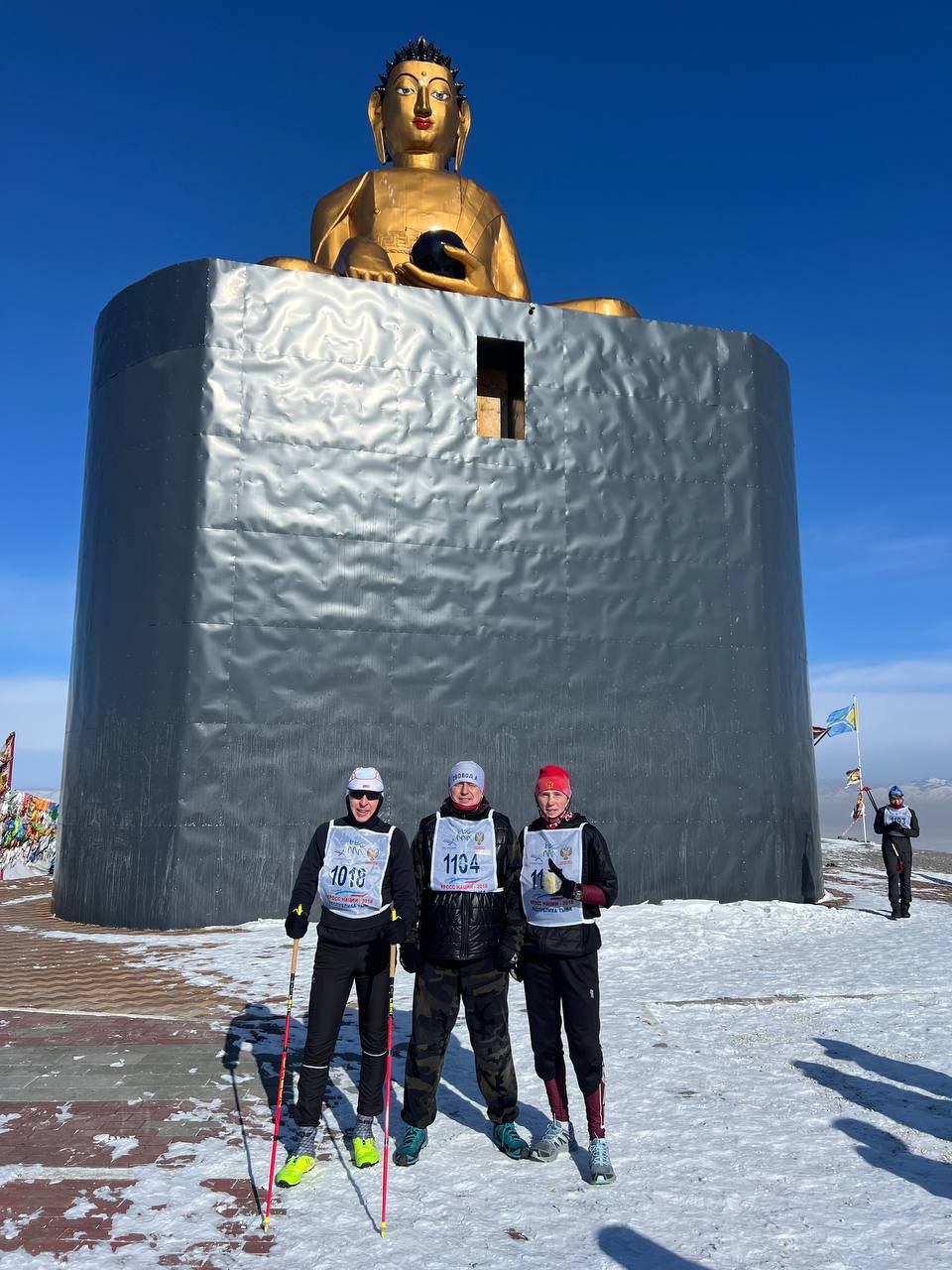 Руководство МВД по Республике Тыва приняло участие в экстрим-забеге на гору Догээ Руководство МВД по Республике Тыва приняло участие в экстрим-забеге на гору Догээ