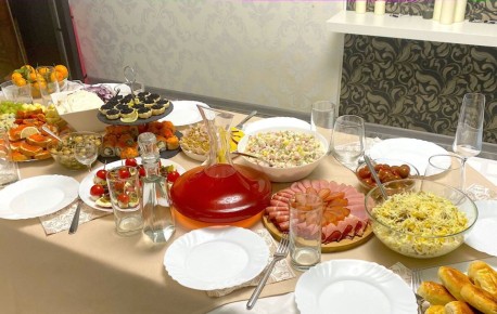 День рождения в стиле лофта: радость для детей и угощения для взрослых