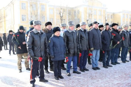 Руководство и личный состав МВД по Республике Тыва приняли участие в торжественном митинге в День защитника Отечества