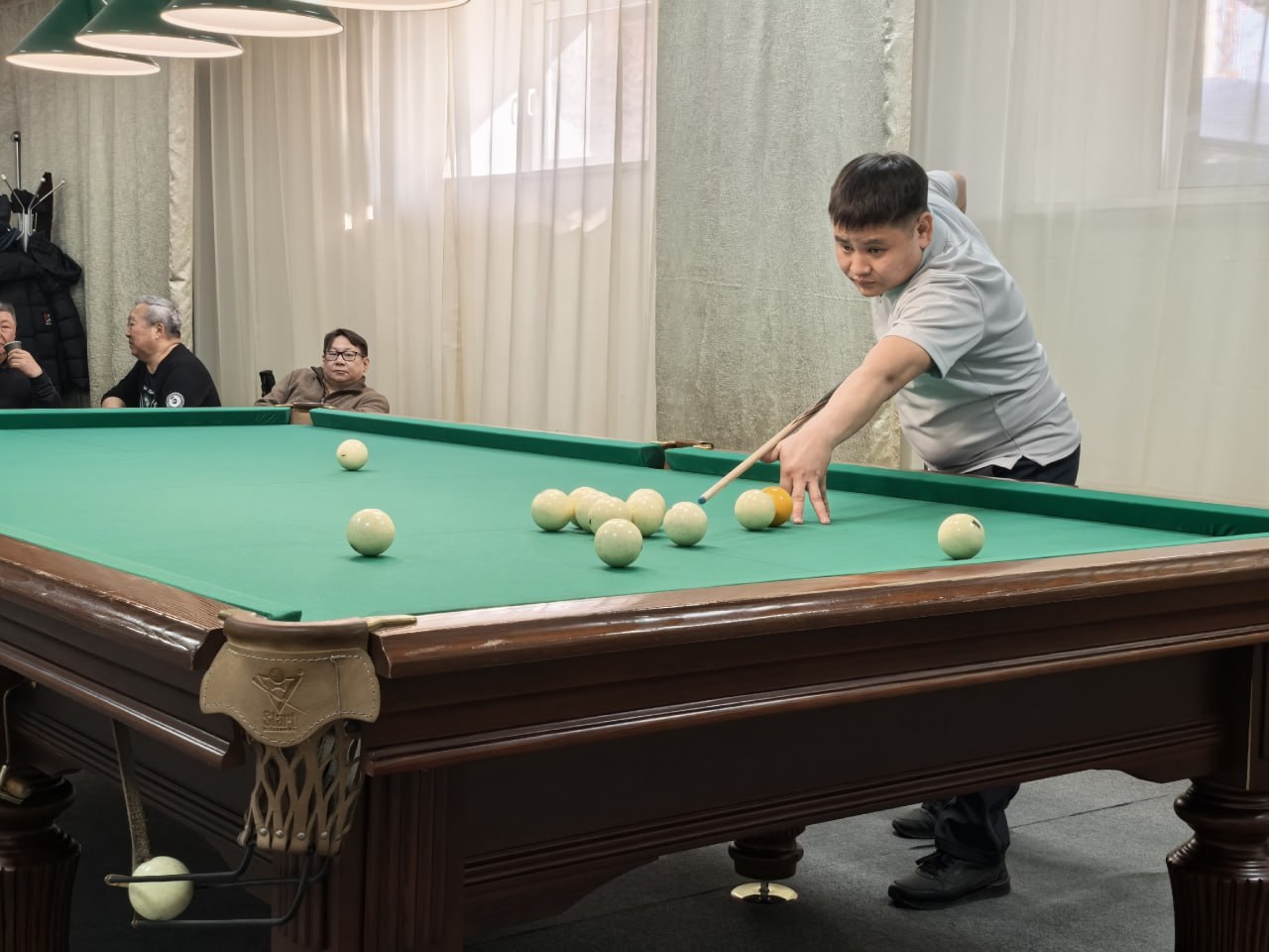 В Арбитражном суде Тувы прошел бильярдный турнир ко Дню защитника Отечества В Арбитражном суде Тувы прошел бильярдный турнир ко Дню защитника Отечества