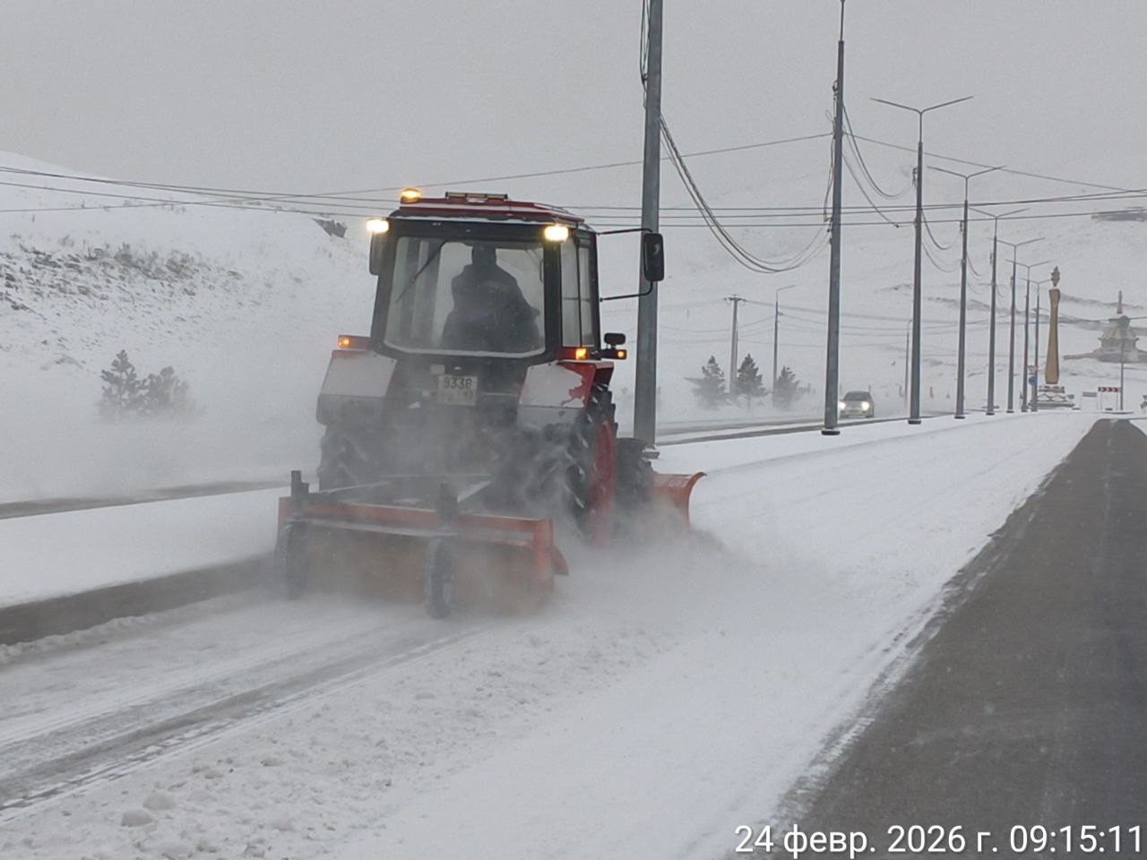 Дорожные службы Тувы очистили более 2 тыс Дорожные службы Тувы очистили более 2 тыс