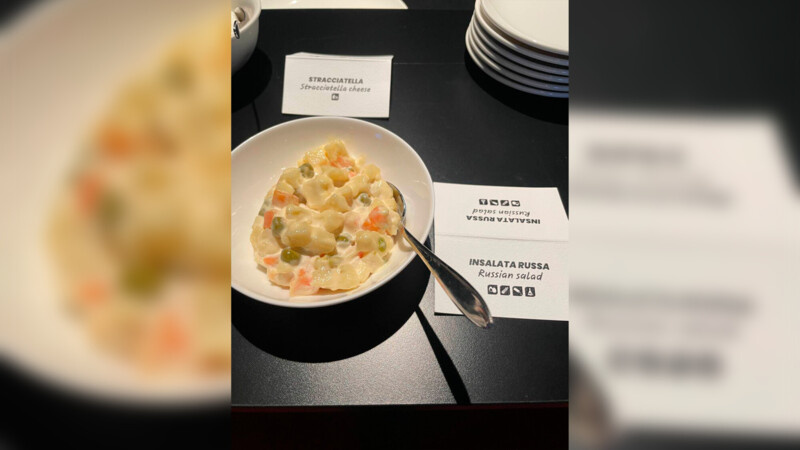 Русский салат на олимпийских хоккейных матчах в Италии привлекает внимание