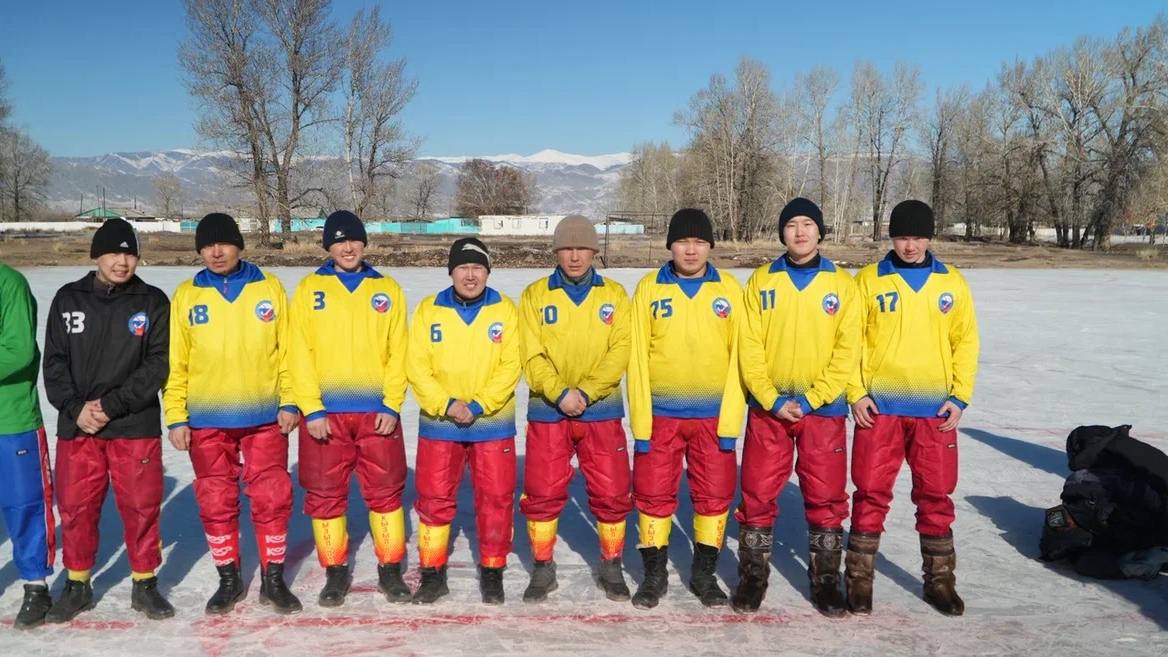 В Дзун-Хемчикском районе прошел республиканский турнир по хоккею с мячом В Дзун-Хемчикском районе прошел республиканский турнир по хоккею с мячом