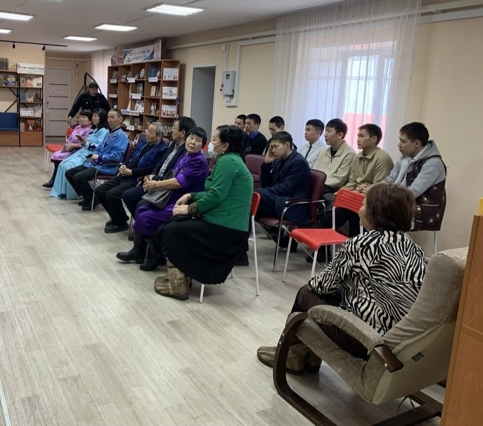 Чогаалчы кадыннар-биле болчаг Чогаалчы кадыннар-биле болчаг