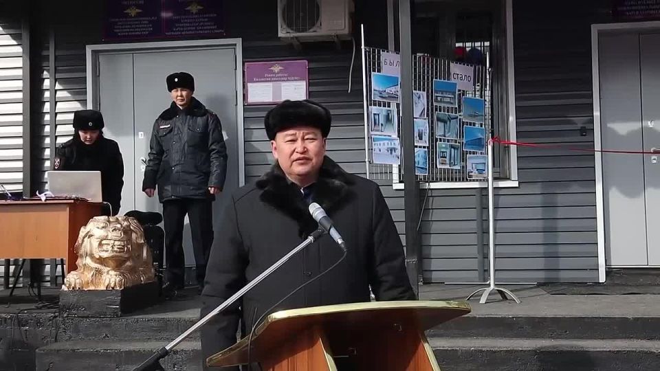 В Ак-Довураке состоялась торжественная церемония открытия обновленного административного здания МО МВД России «Барун-Хемчикский»