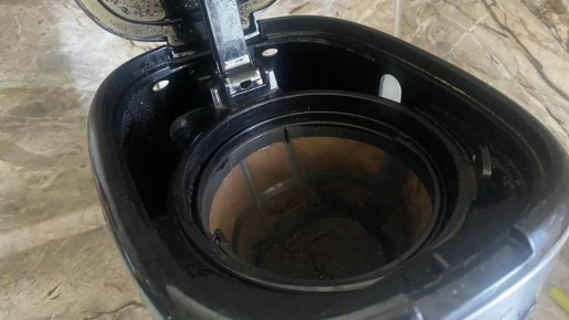 Как защитить свои грядки от соседских кошек: простое и эффективное решение