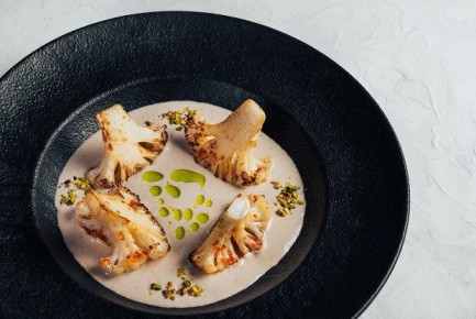 Цветная капуста с соусом сациви