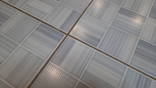 Как мыть полы быстро и эффективно с минимальными затратами