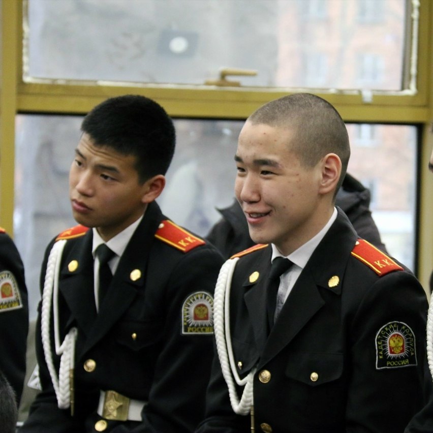 Россияны Маадыры Найыр Кыргыс аныяктар-биле ужурашкан Россияны Маадыры Найыр Кыргыс аныяктар-биле ужурашкан