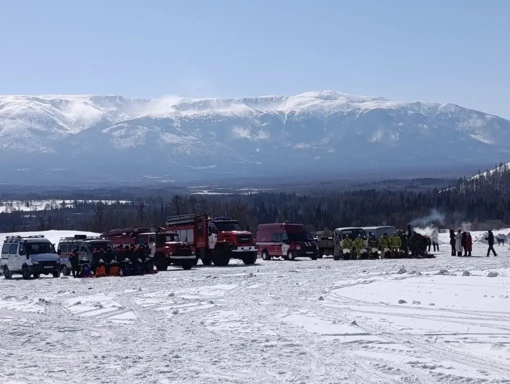 В Туве прошли командно-штабные учения МЧС по тушению лесных пожаров