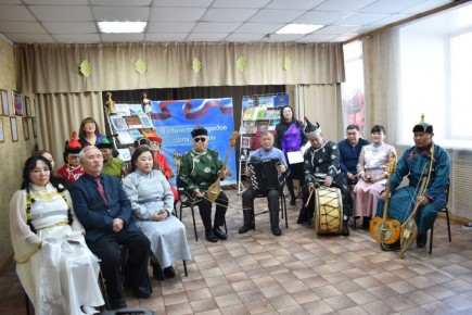 Спецбиблиотеки Тувы и Якутии провели телемост в Год единства народов