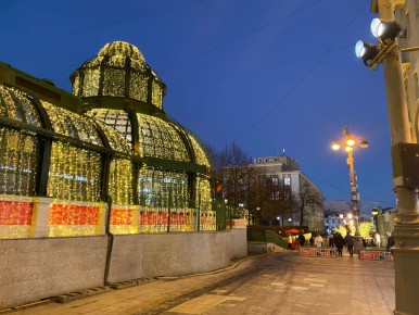 Вкусное приключение в Коктейль Холл у Кремля: еда, радость и доступные цены