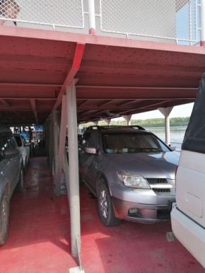 Путешествие по Оби: баржой в мир сибирского уединения