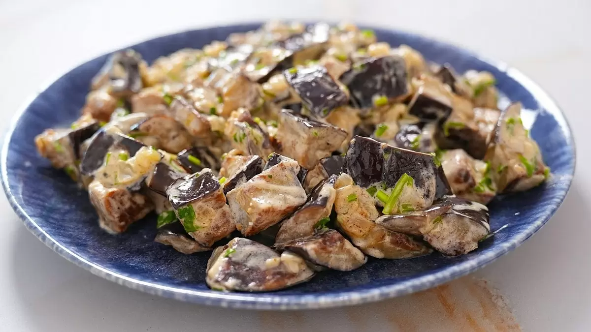 Тушеные баклажаны в сметане: простой рецепт для вкусного ужина