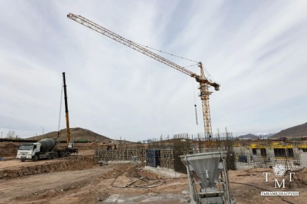 � ������ ������� ������ ������������� ����� ����� �� 825 ����