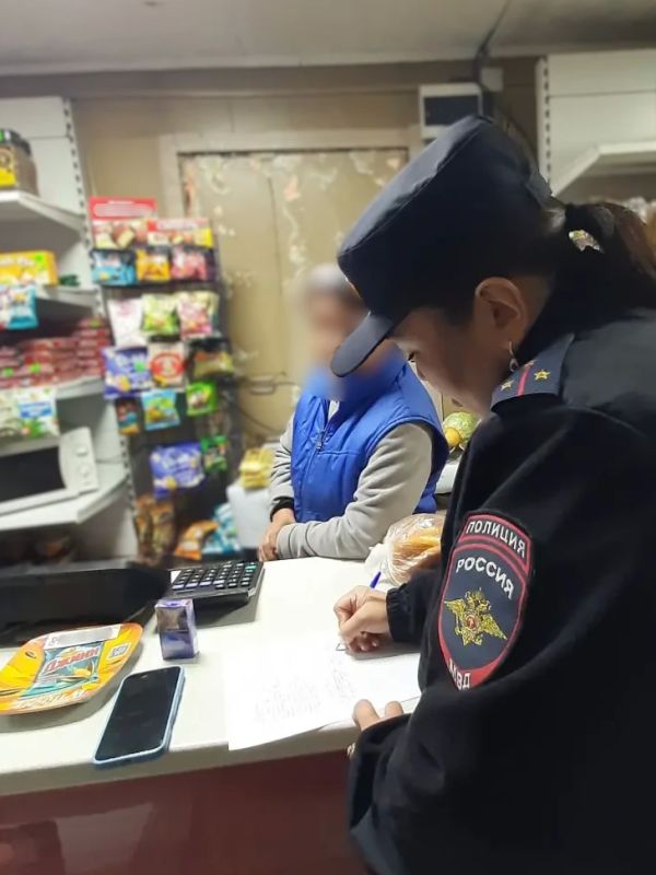 В Кызыле инспектором ПДН выявлен очередной факт незаконной продажи никотинсодержащей продукции несовершеннолетнему