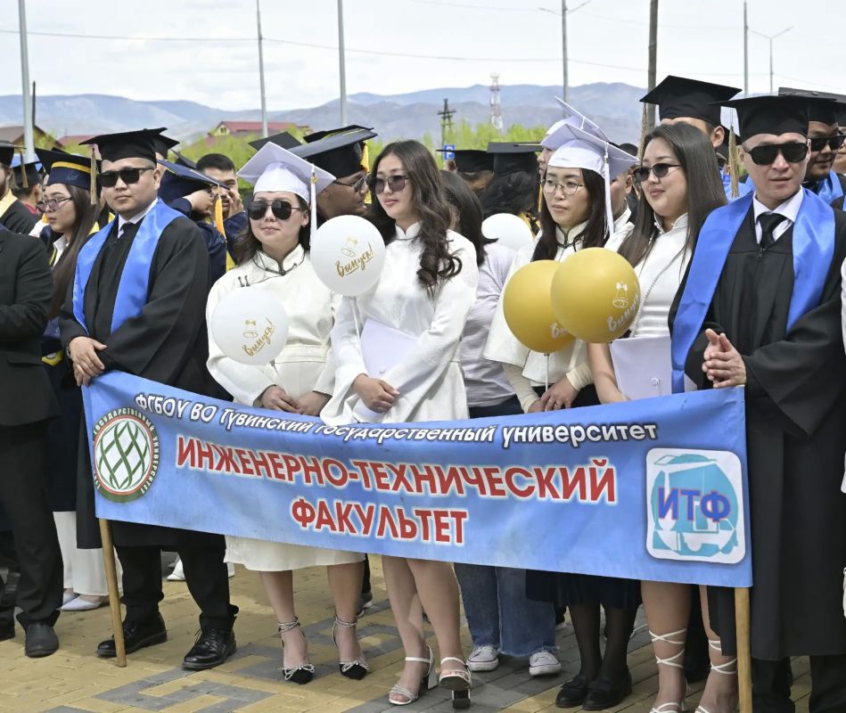 Тываны крне университедини му ажыг доозукчузунга слг кога эткен Тываны крне университедини му ажыг доозукчузунга слг кога эткен