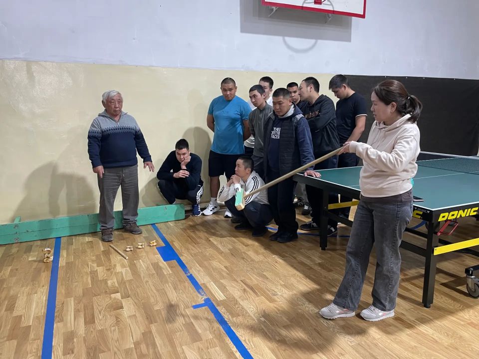 В ТувГУ прошел семинар «Тувинские национальные игры» В ТувГУ прошел семинар «Тувинские национальные игры»