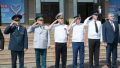 Прокурор республики Евгений Ботвинкин принял участие в торжественной церемонии поднятия государственных флагов Российской Федерации и Республики Тыва, посвященной Дню России