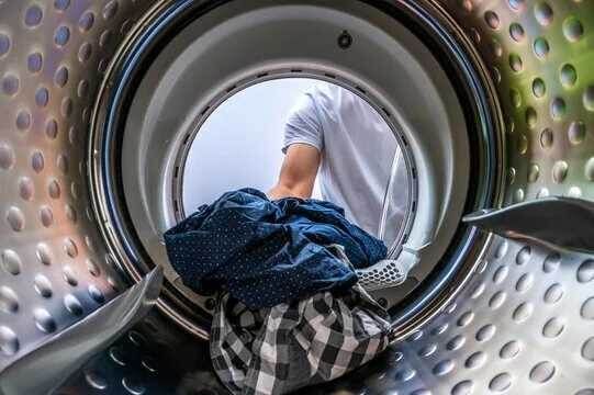 Как сделать свитер долгожителем: секреты стирки и ухода