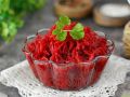 Свекла с томатным акцентом: вкус как у борща без бульона