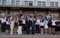 В Туве 209 выпускников школ завершили учебу с золотыми и серебряными медалями