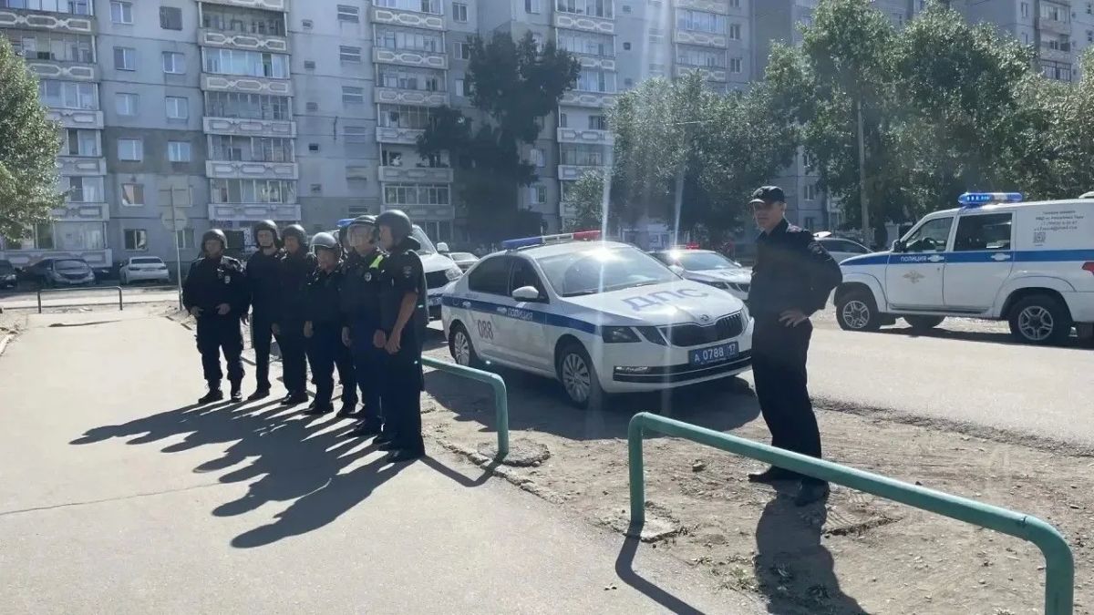 На избирательных участках Тувы проводятся тренировочные учения по антитеррористической безопасности На избирательных участках Тувы проводятся тренировочные учения по антитеррористической безопасности