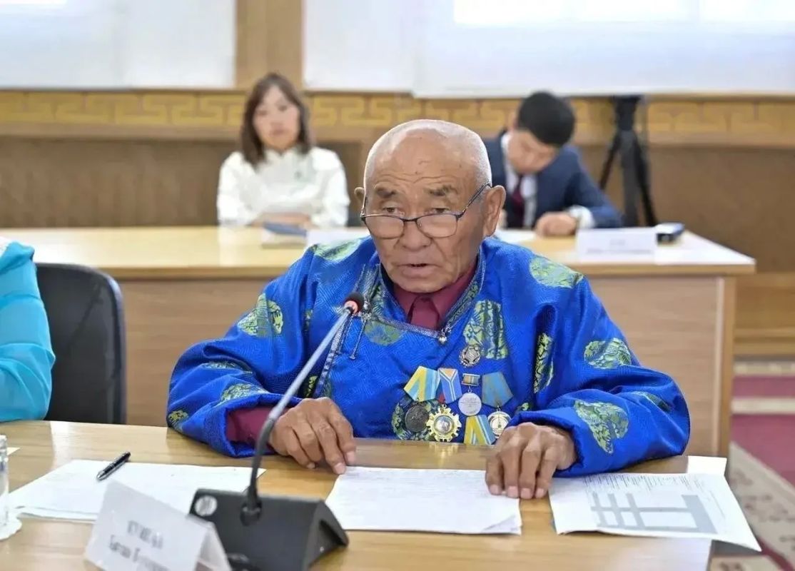 В Туве разрабатывается проект «Хойжу» (Овцевод) по поддержке овцеводства и козоводства В Туве разрабатывается проект «Хойжу» (Овцевод) по поддержке овцеводства и козоводства