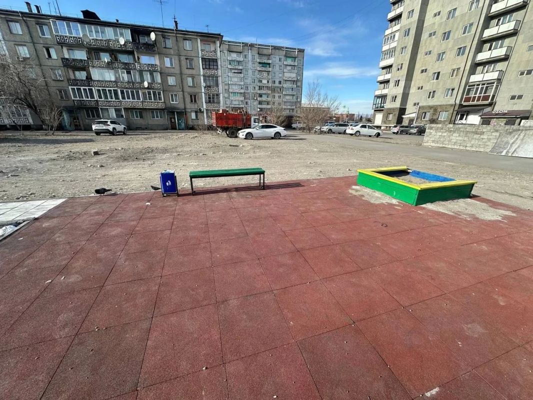 Сотрудники полиции раскрыли хищение более 8 млн рублей при благоустройстве дворов в Кызыле Сотрудники полиции раскрыли хищение более 8 млн рублей при благоустройстве дворов в Кызыле