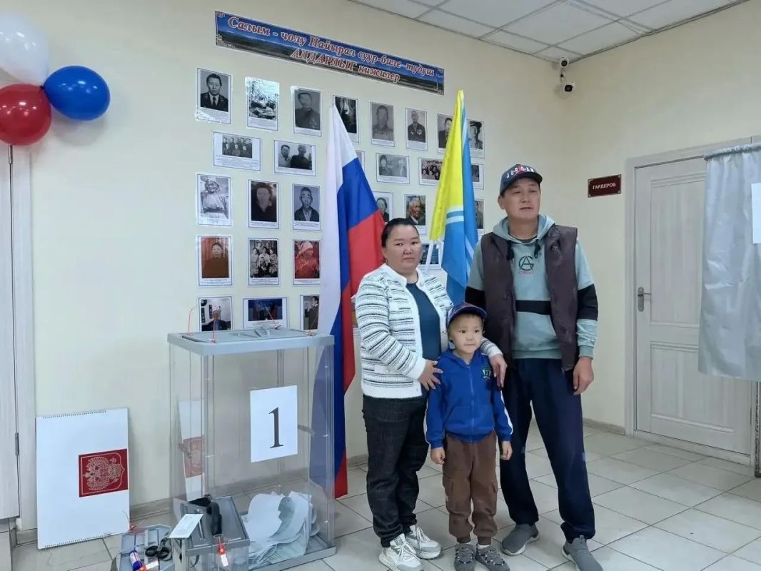 Второй день голосования в Туве совпал с Днём многодетных семей Второй день голосования в Туве совпал с Днём многодетных семей