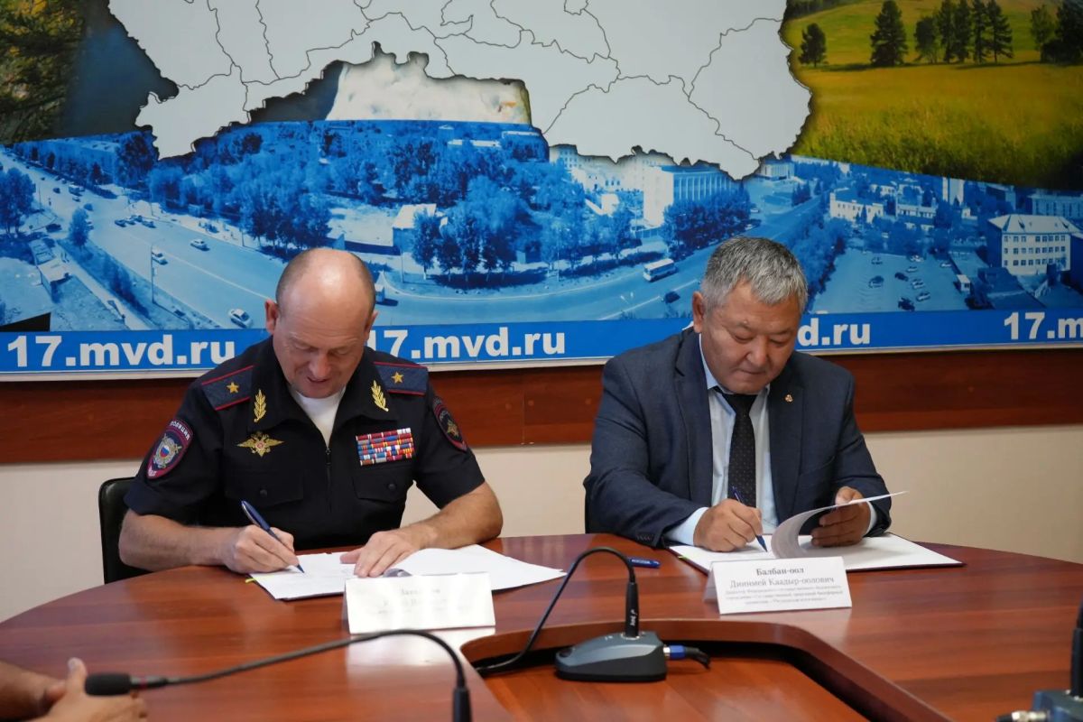 МВД по Республике Тыва и заповедник «Убсунурская котловина» объединяют усилия МВД по Республике Тыва и заповедник «Убсунурская котловина» объединяют усилия