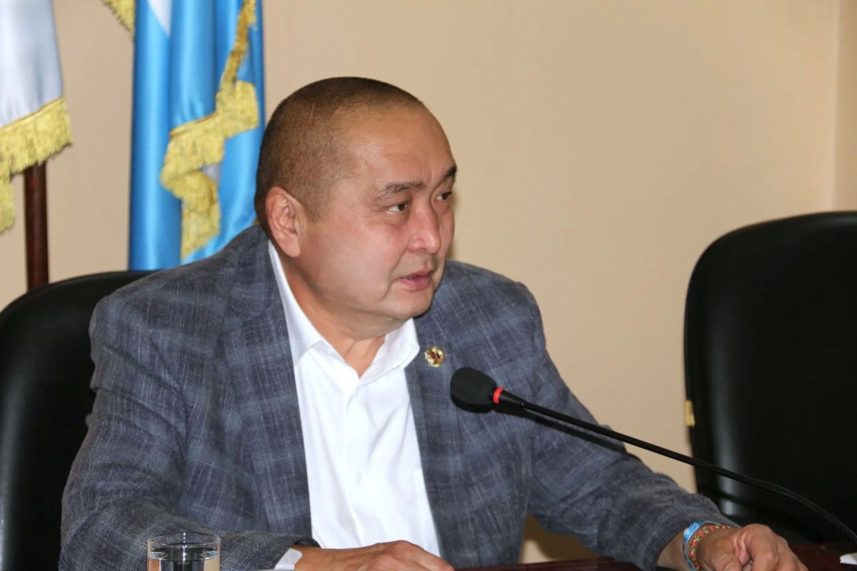 Сегодня в Верховном Хурале состоялись заседания двух профильных комитетов Сегодня в Верховном Хурале состоялись заседания двух профильных комитетов