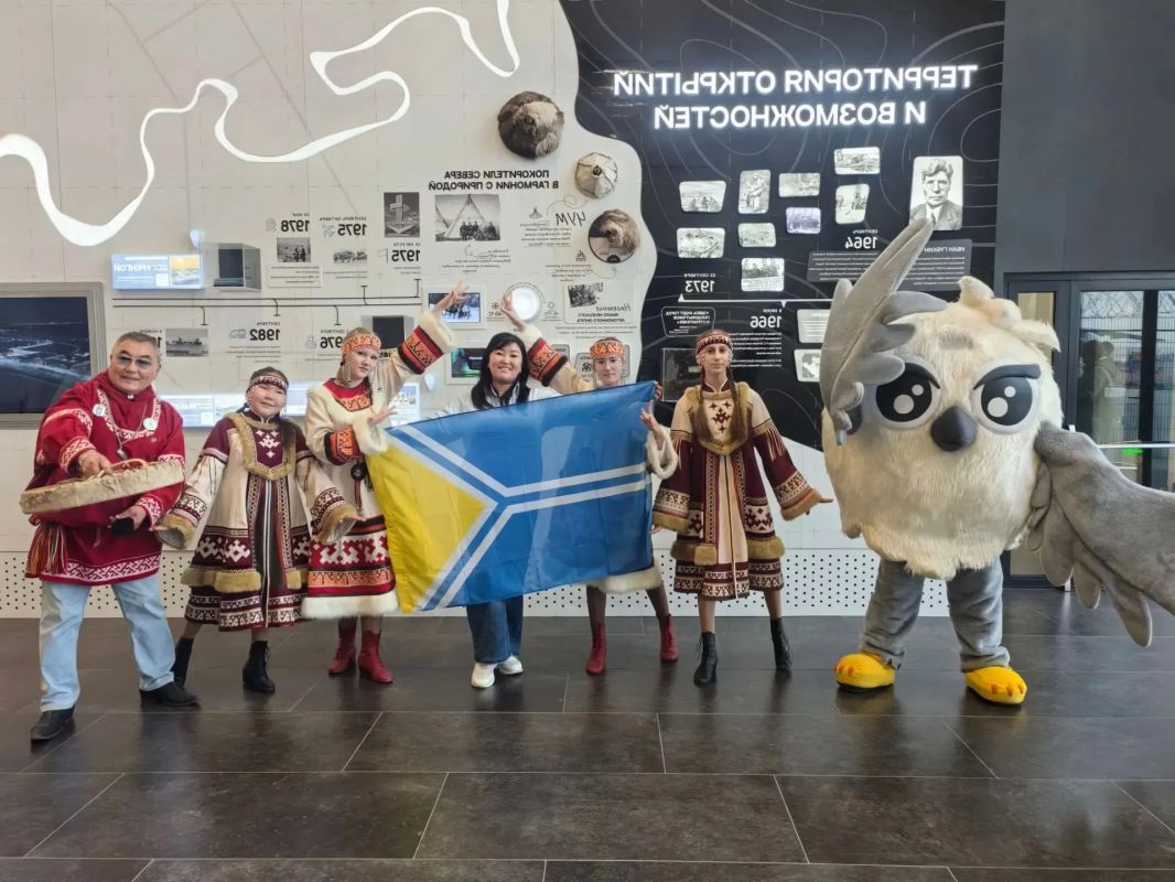 Алёна Ооржак представляет Туву в финале Всероссийского конкурса «Мастер года» Алёна Ооржак представляет Туву в финале Всероссийского конкурса «Мастер года»