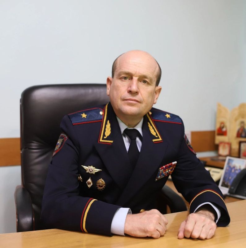 В Кызыле сотрудники полиции проверили ресторан после жалоб граждан В Кызыле сотрудники полиции проверили ресторан после жалоб граждан