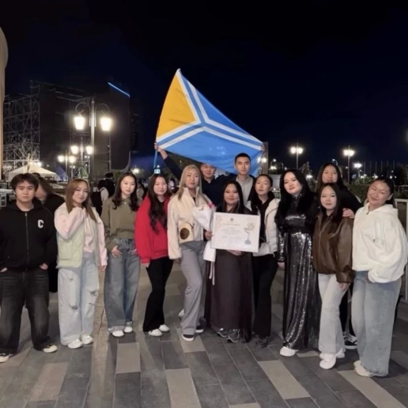 Заслуженная артистка Тувы заняла третье место на международном фестивале в Казахстане Заслуженная артистка Тувы заняла третье место на международном фестивале в Казахстане