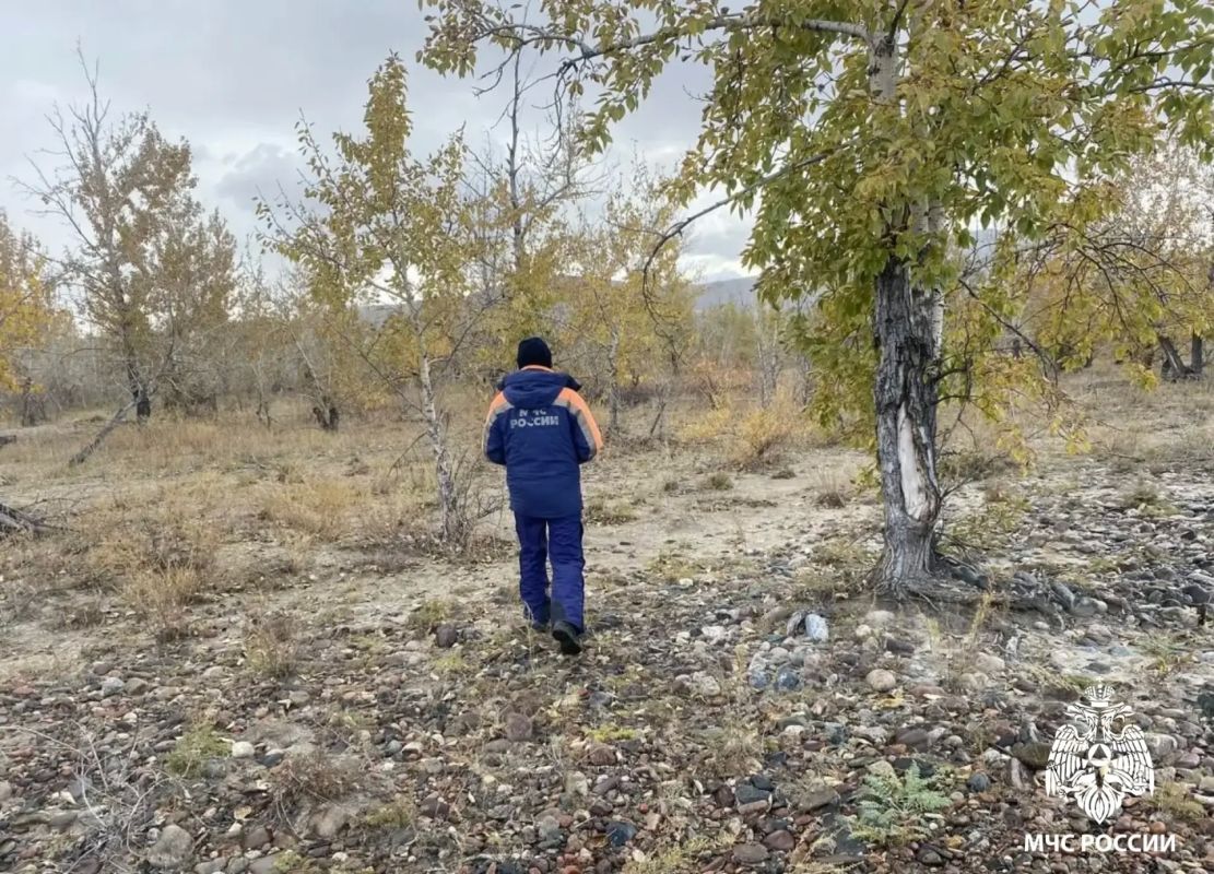 В Туве продолжаются поиски пропавшего рыбака В Туве продолжаются поиски пропавшего рыбака