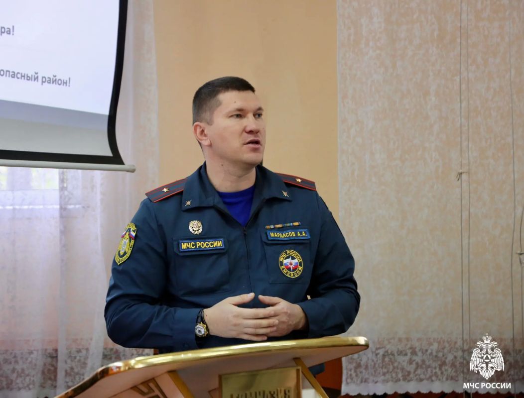 В Туве проводятся открытые уроки культуры безопасности: детям о важном В Туве проводятся открытые уроки культуры безопасности: детям о важном