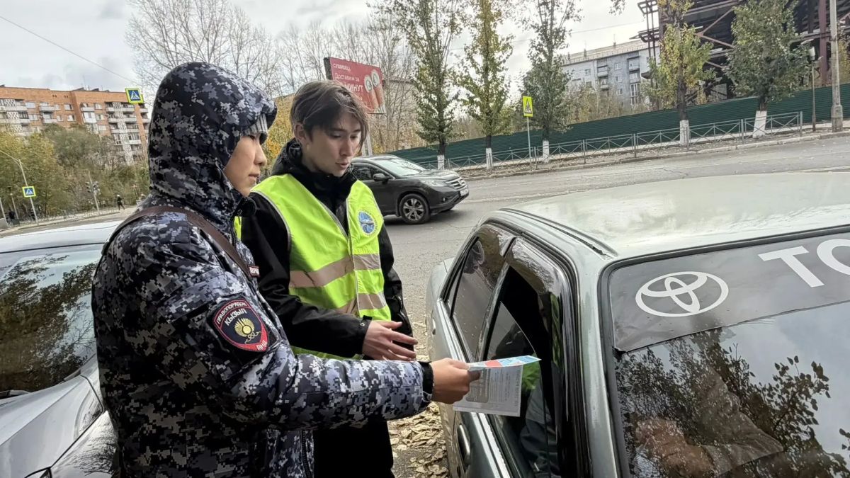 Госавтоинспекторы Кызыла призвали водителей своевременно менять летние шины на зимние Госавтоинспекторы Кызыла призвали водителей своевременно менять летние шины на зимние