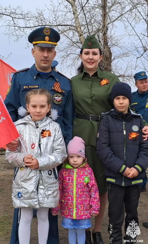 18 октября — День отца в России! 18 октября — День отца в России!
