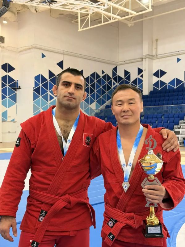 Сотрудник МВД по Республике Тыва завоевал серебро на чемпионате общества «Динамо» по самбо