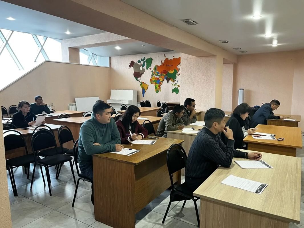 В Туве состоялся IV Всероссийский научно-технологический диктант «Человек и космос» В Туве состоялся IV Всероссийский научно-технологический диктант «Человек и космос»