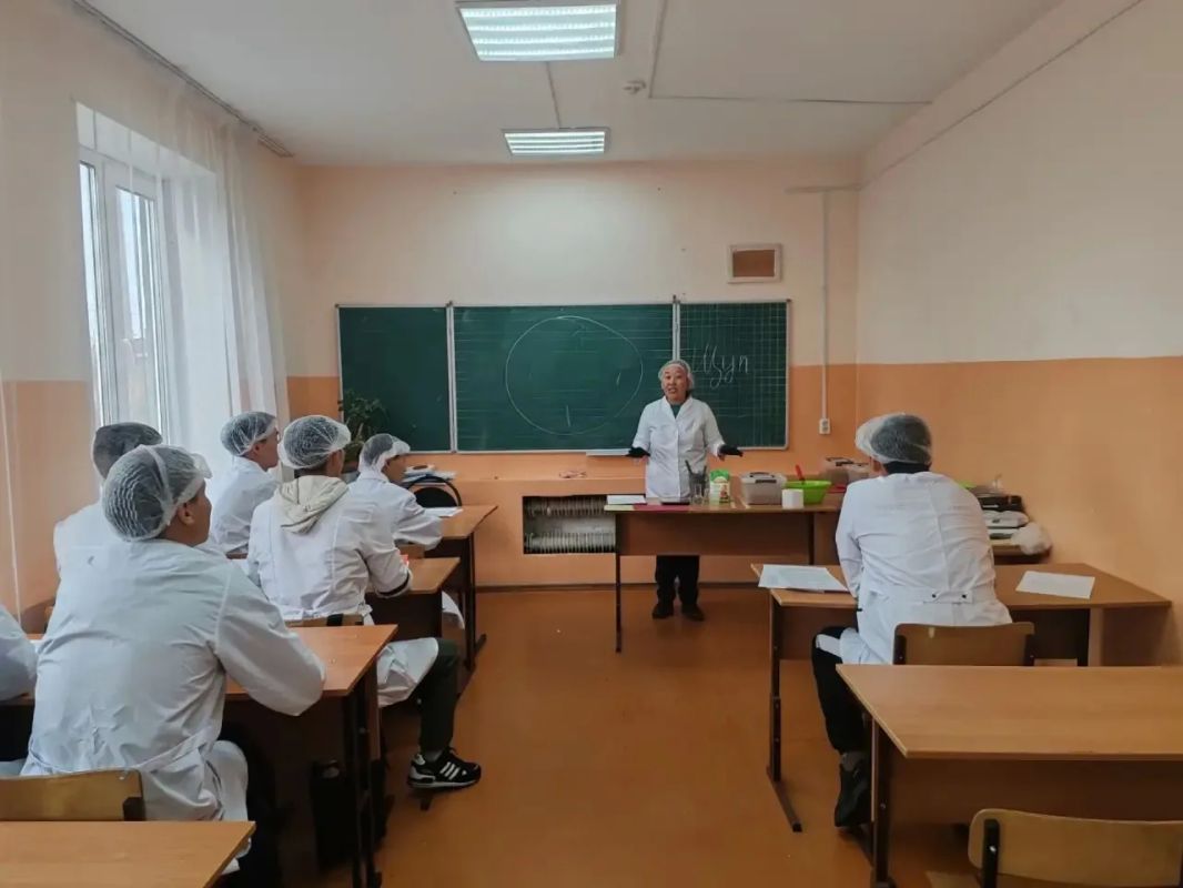 В рамках подготовки к демонстрационным экзаменам: практические занятия проходят в формате ДЭ В рамках подготовки к демонстрационным экзаменам: практические занятия проходят в формате ДЭ