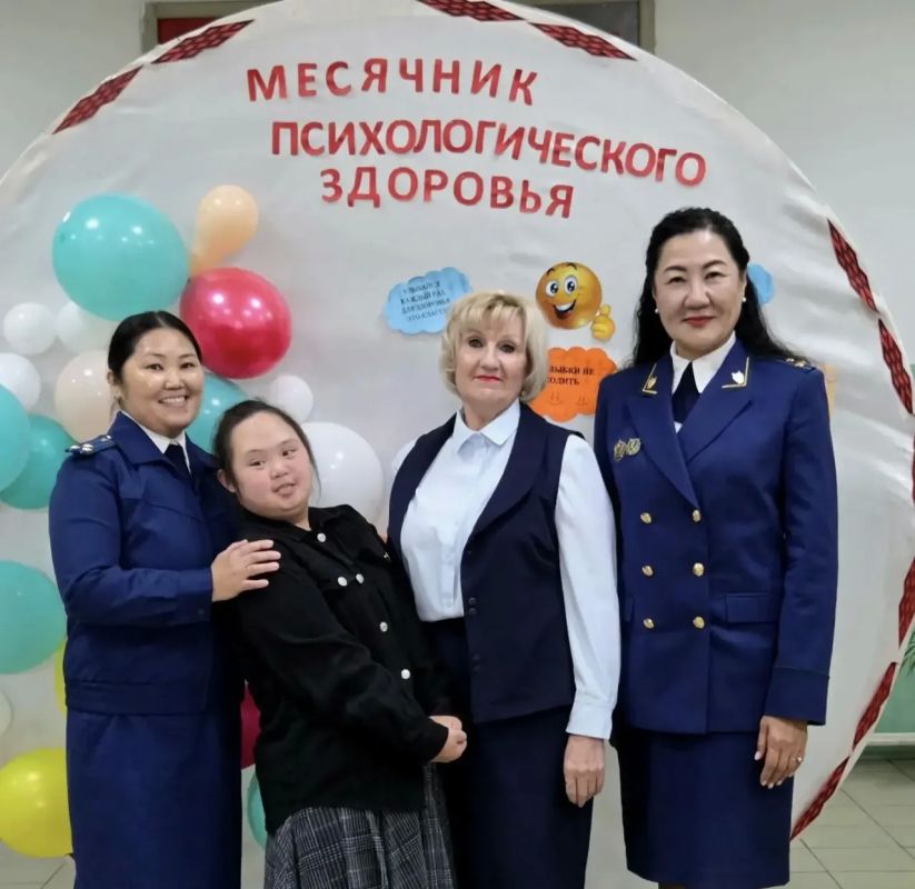 Заместитель прокурора республики Ольга Монгуш приняла участие в торжественном мероприятии, посвященном Дню Отцов