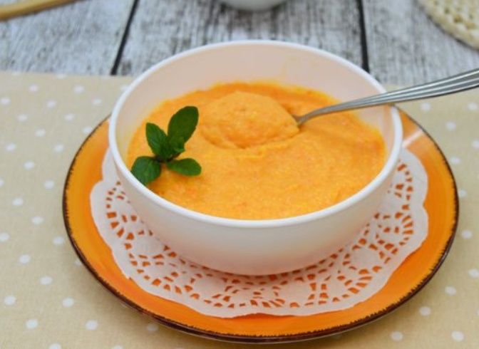 Утренний заряд: молочная манная каша с морковью — идеальный старт дня