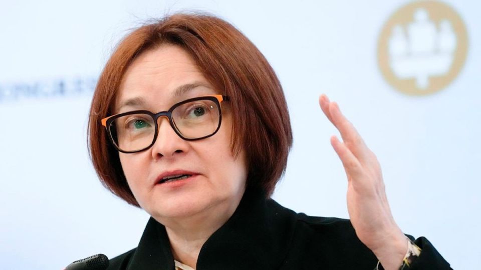 ЦБ планирует значительное снижение ключевой ставки: подробности