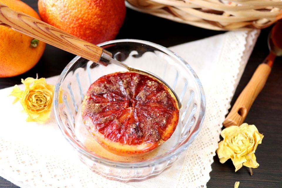 Удивите гостей оригинальным десертом с апельсинами и корицей