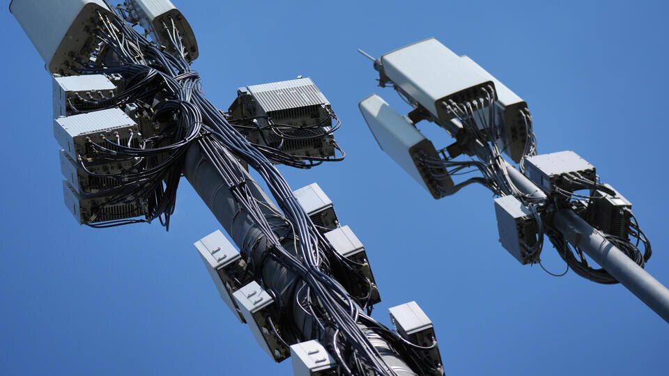 В Госдуме одобрён законопроект о приостановке связи по запросу ФСБ